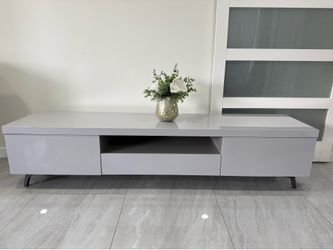 Grey TV stand 78”