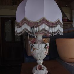 Vintage Floral Lamp