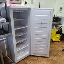 Thomson Upright Freezer 6.5 Cu. Ft.