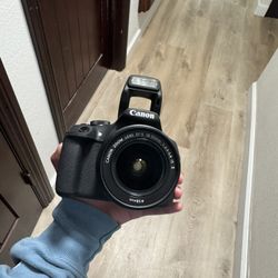Canon eos Rebel t7