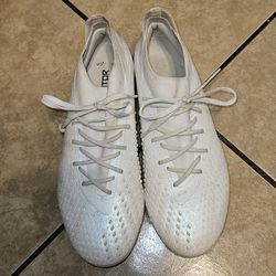 Soccer Shoes #8 Adidas Predator