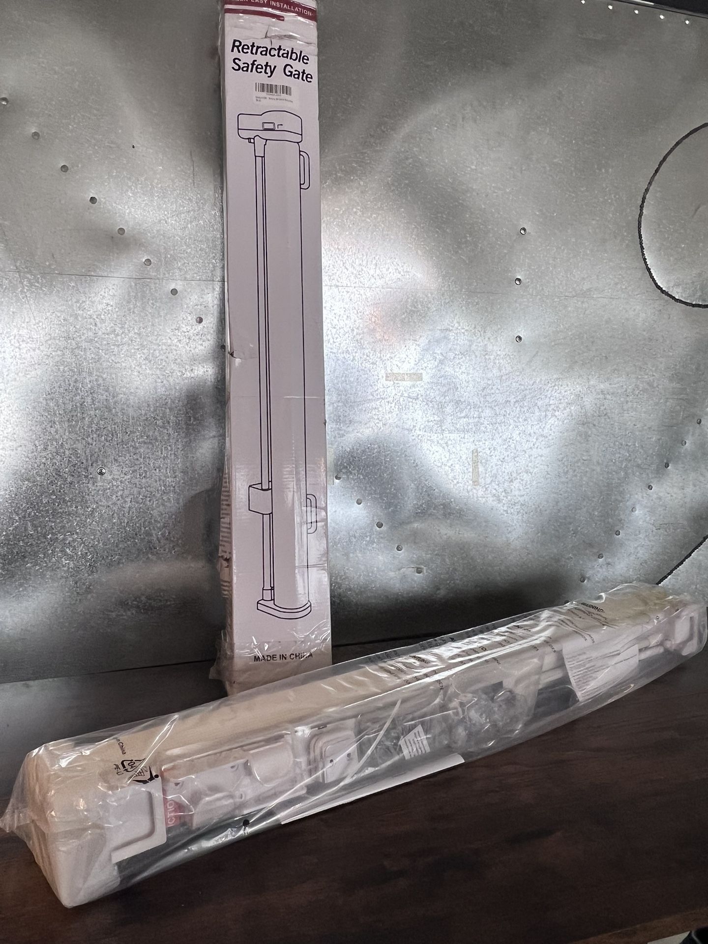 Retractable Safety Gate (NEW)