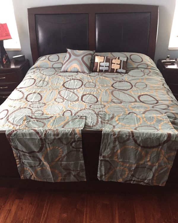 King Comforter Set By Angela Adams For In Davie Fl Offerup Open In The Appcontinue To Mobile Website