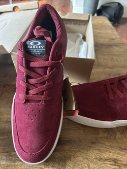 Oakley Sneakers Size 12 Brand New In Box
