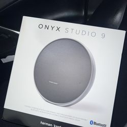 Onyx Studio 9