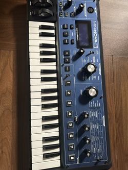 Novation Mininova Synth
