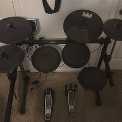 Used Alesis Eletric Drum Kit 
