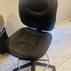 Computer Chair- Retail Price $300
