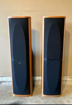 Mirage OM-7 Full Range Omnipolar Tower Speakers