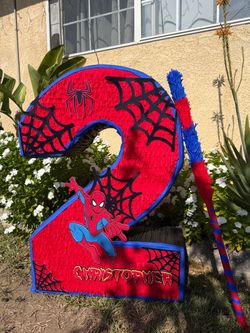 Spiderman number two número dos pinata