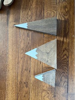 Mountains wood decor