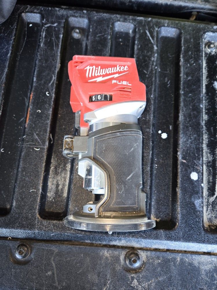 Millwaukee Router