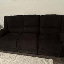 Black electric recliner couches