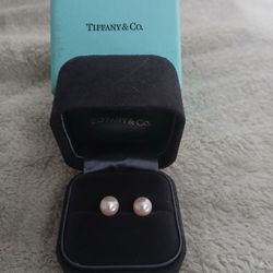 Tiffany & Co. Pearl Earrings 