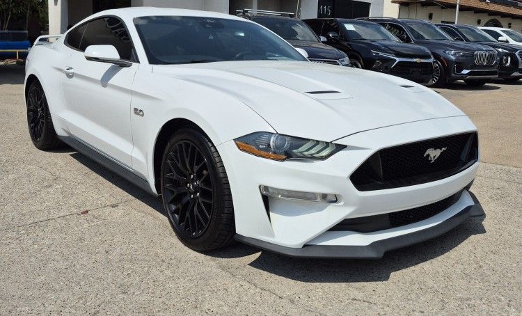 2022 Ford Mustang