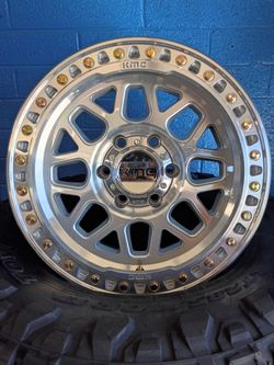 17 inch KMC GRS 6x5 5🔥🔥💯
