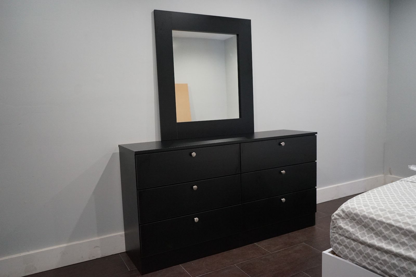 Brand New Dresser with Mirror - Available in White and Black  - Delivery 🚚 