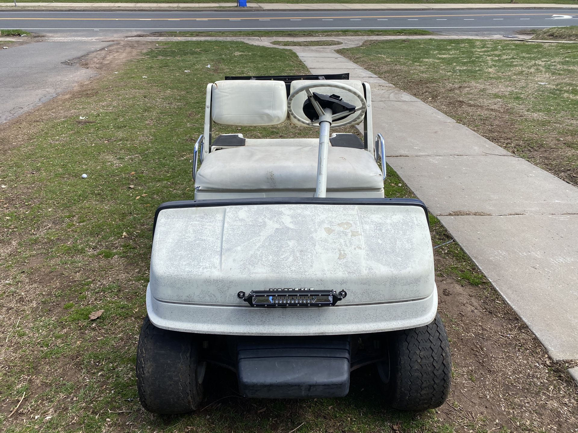 94’ Yamaha golf cart