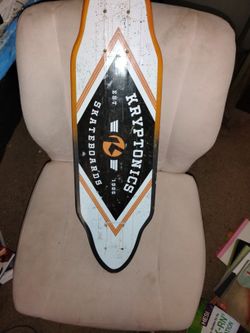KRYPTONIC  SKATEBOARD