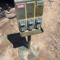 Candy Machine $.25