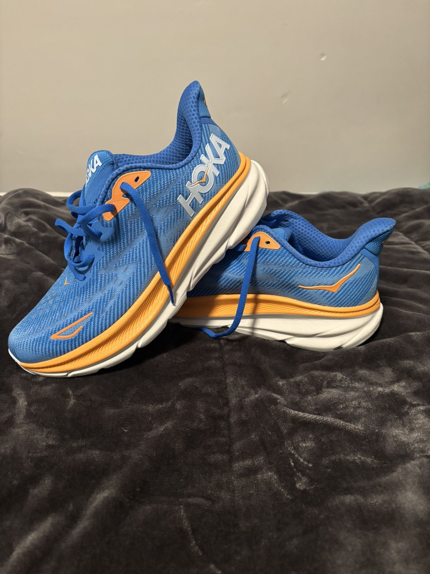 Brand New Hoka Running Shoes Men’s Size 9.5
