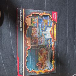 Pokemon Charizard EX Special Collection Box
