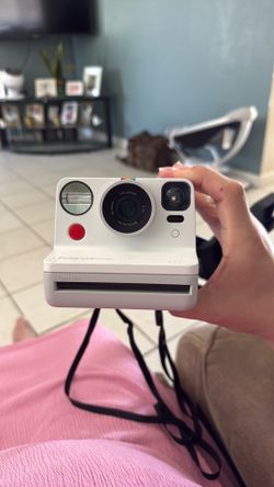 Polaroid square camera