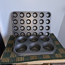 Muffin pans mini and 2 large muffin pans