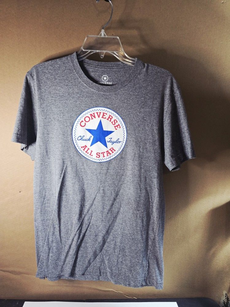 Tshirt Converse Logo