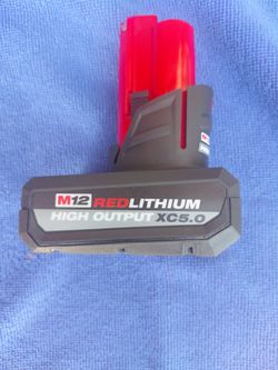 New open box Milwaukee m12 high output battery $70 firm cash only no zell pick up beaumont ca serious buyers only