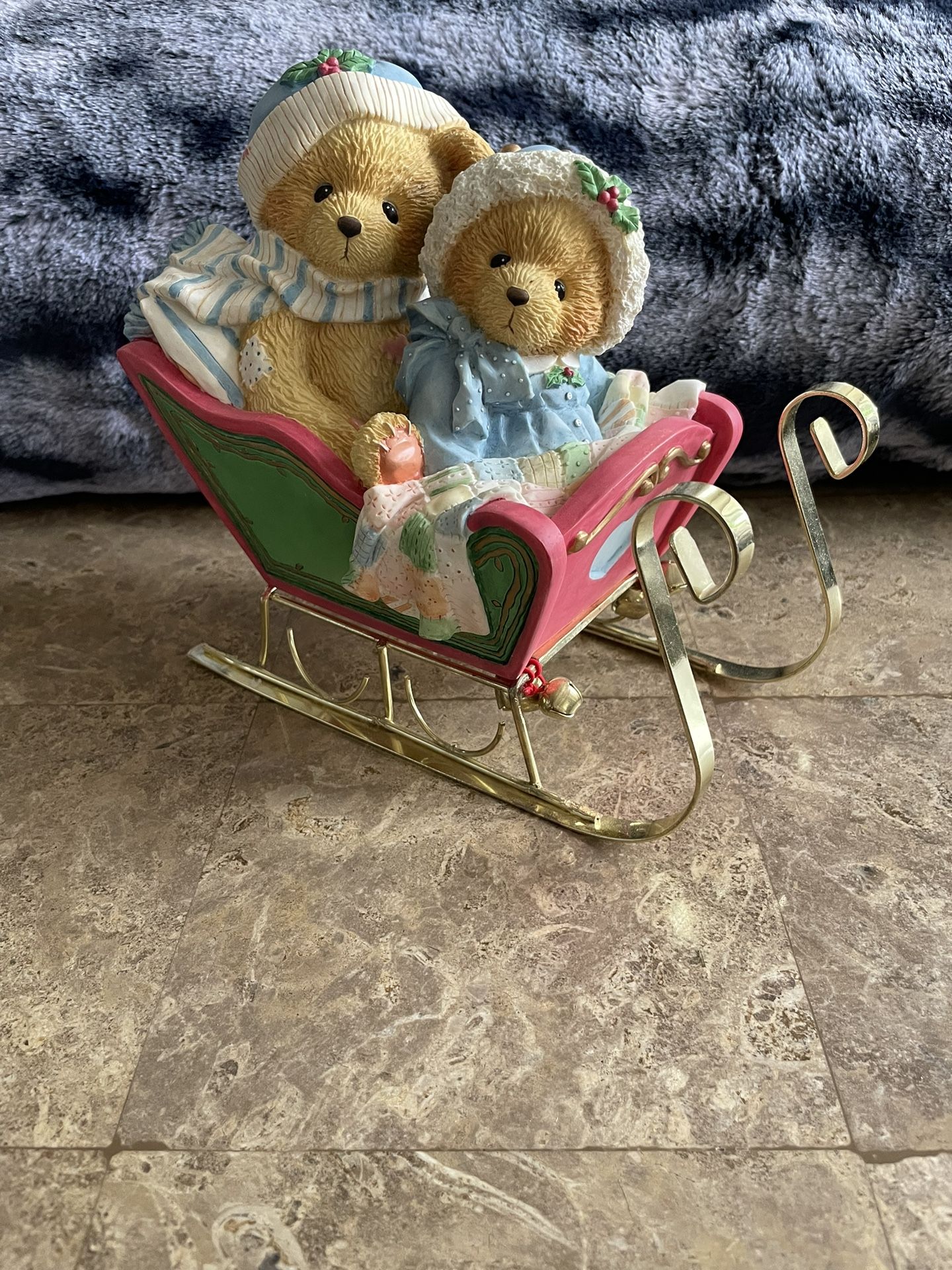 CHERISHED TEDDIES 1994" Bundled Up For The Holidays" CHRISTMAS Musical