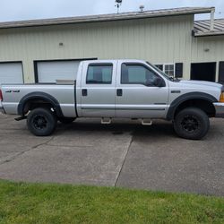 1999 F350 7.3 Powerstroke Diesel.