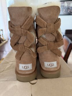 UGG Bailey Bow Corduroy