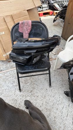 Equinox headlight 2025 2026