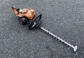 Echo Commercial Gas Hedge trimmer 