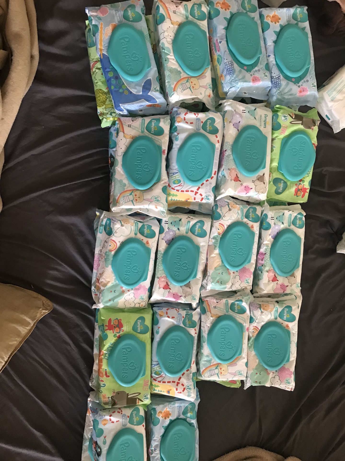 Pampers wipes