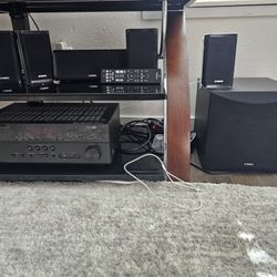 Yamaha RX-V385
5.1-channel home theater receiver with Bluetooth®