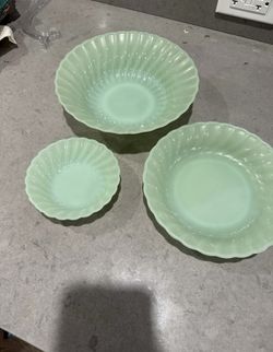 Fire King Jadeite Swirl Bowls Set Of 3 Anchor Hocking
