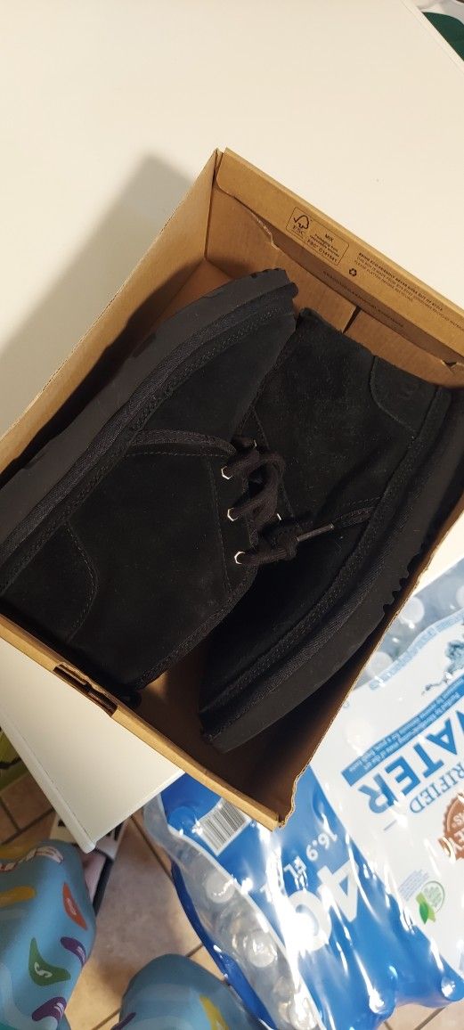 UGG Size4