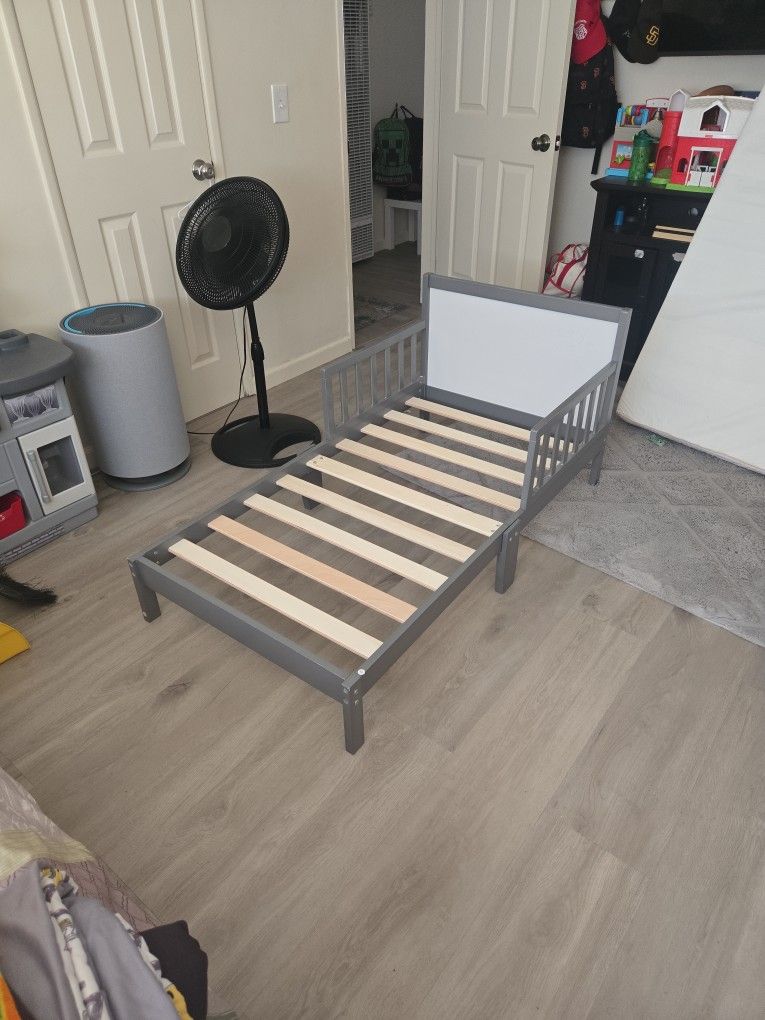 Toddler Bed Frame