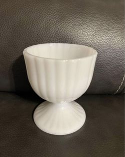1950’s Vintage E.O. Brody white milk glass ridges ribbed (vertically) Goblet, pedestal planter compote bowl/candy dish/vase footed