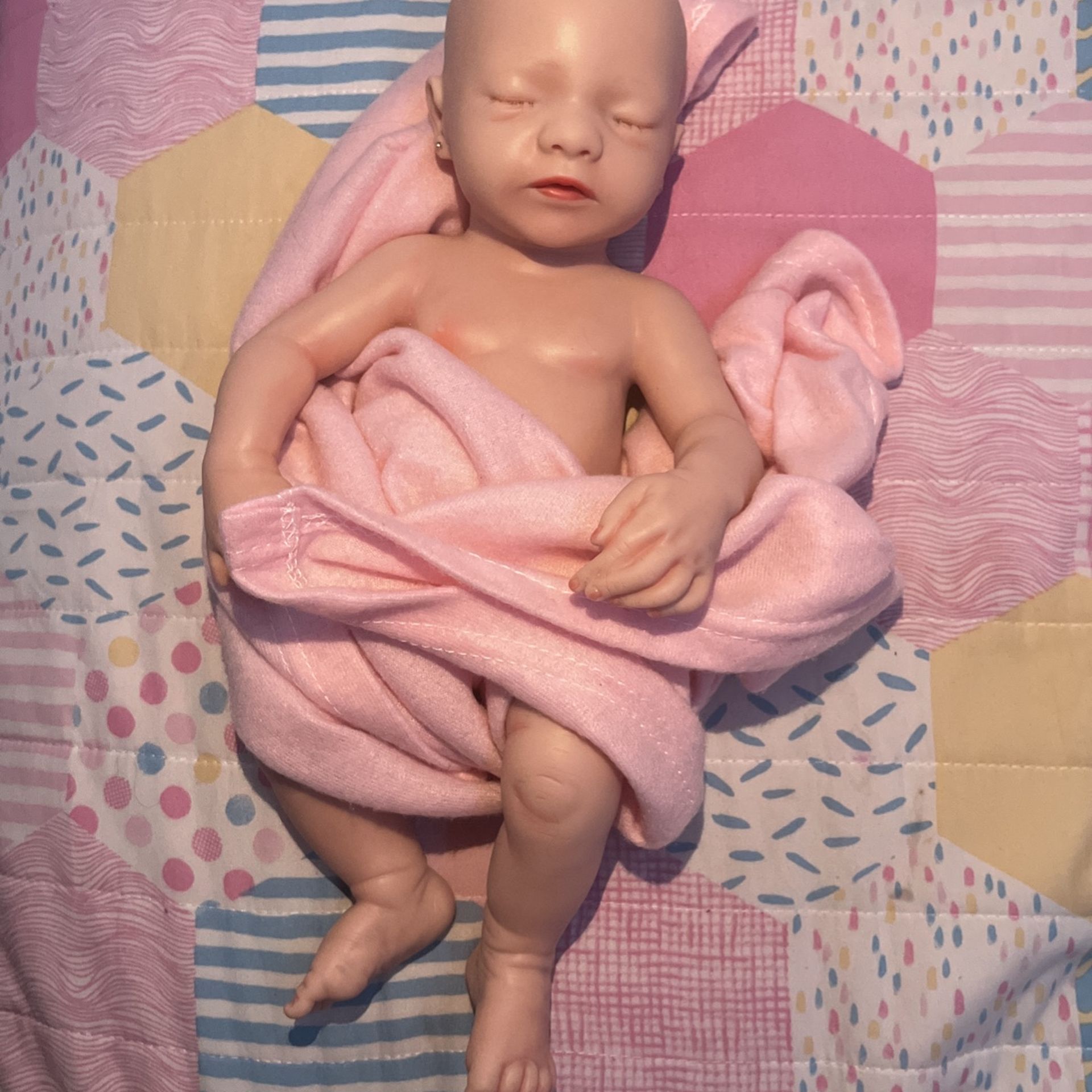 BABESIDE Lifelike Reborn Baby Dolls Aurora 16 Inch (Weight 4 lb) Full Platinum Silicone Reborn Baby Girl Realistic-Newborn Baby Doll Sleeping Girl Rea