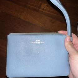 Vintage Coach Wristlet for Sale in Fremont, CA - OfferUp