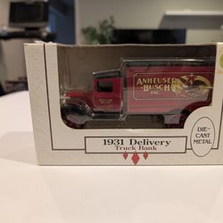 Vintage 1990 ERTL 1931 Hawkeye Delivery Truck Bank – Anheuser-Busch Die-Cast 1:34 Scale (New in Box)