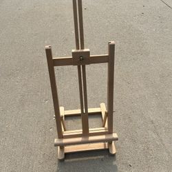Easel