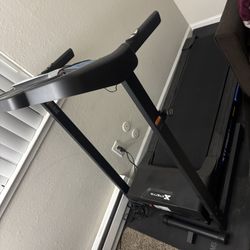 Treadmill 