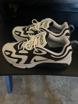 Nike Airmax size 9.5