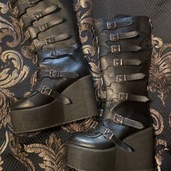 Black Platform Boots - Women’s Size 10