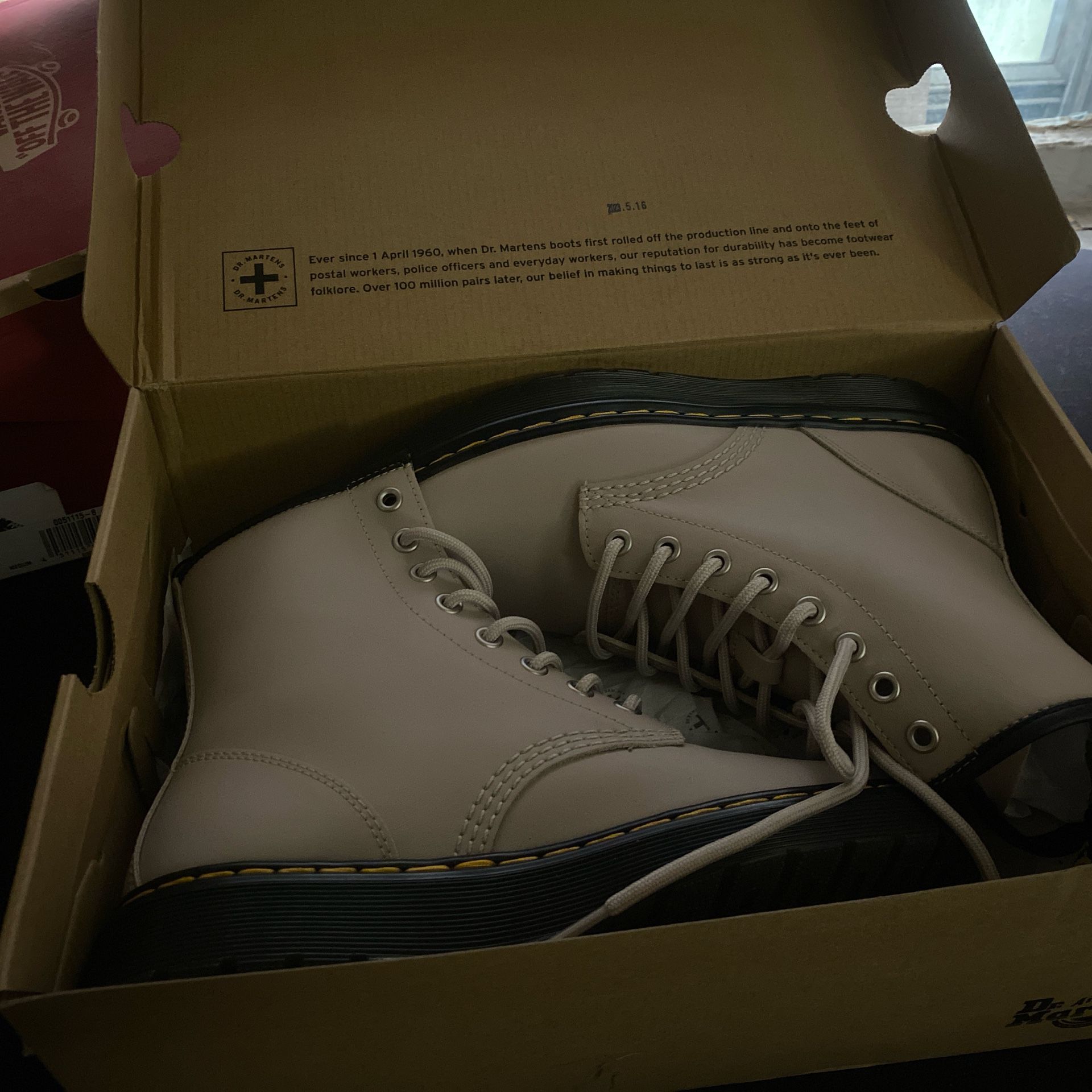 Dr.Martens Zavala Boots