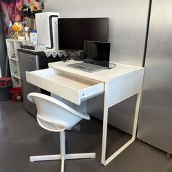 IKEA MICKE white Desk With Chair 